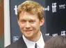 Karakter dan Peruntungan Joe Alwyn dalam 8 Kata