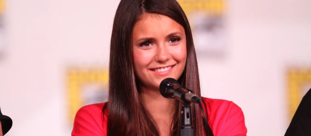 Nina Dobrev