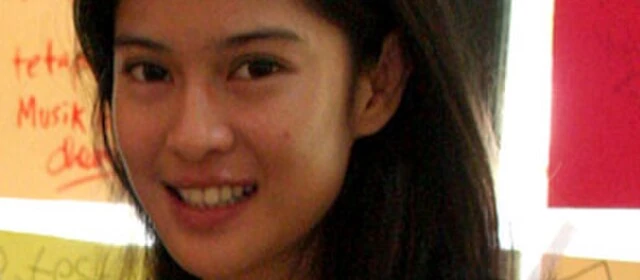 Dian Sastrowardoyo: Esensi Bintang Pisces yang Menginspirasi